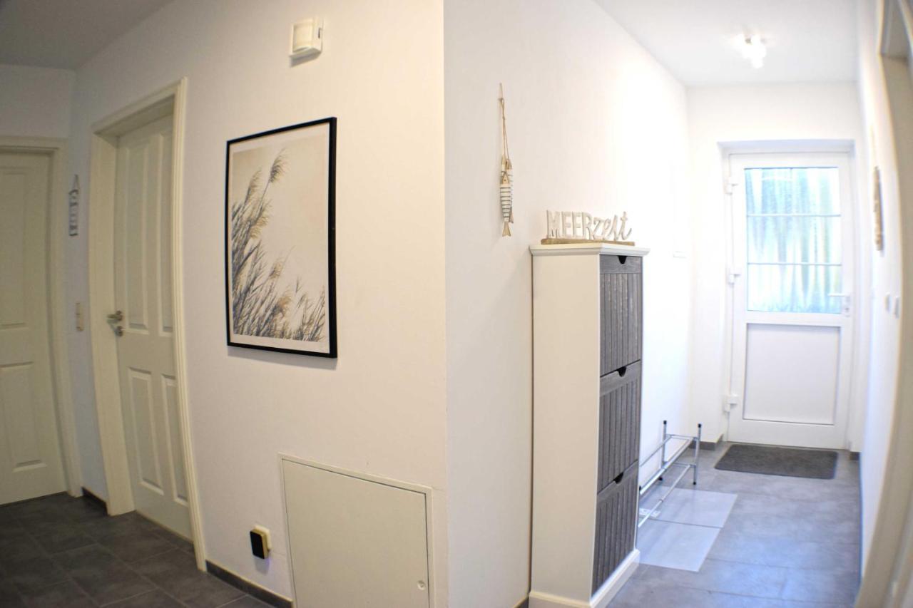 Ferienhaus Ruegenliebe 01 ビンツ 部屋 写真