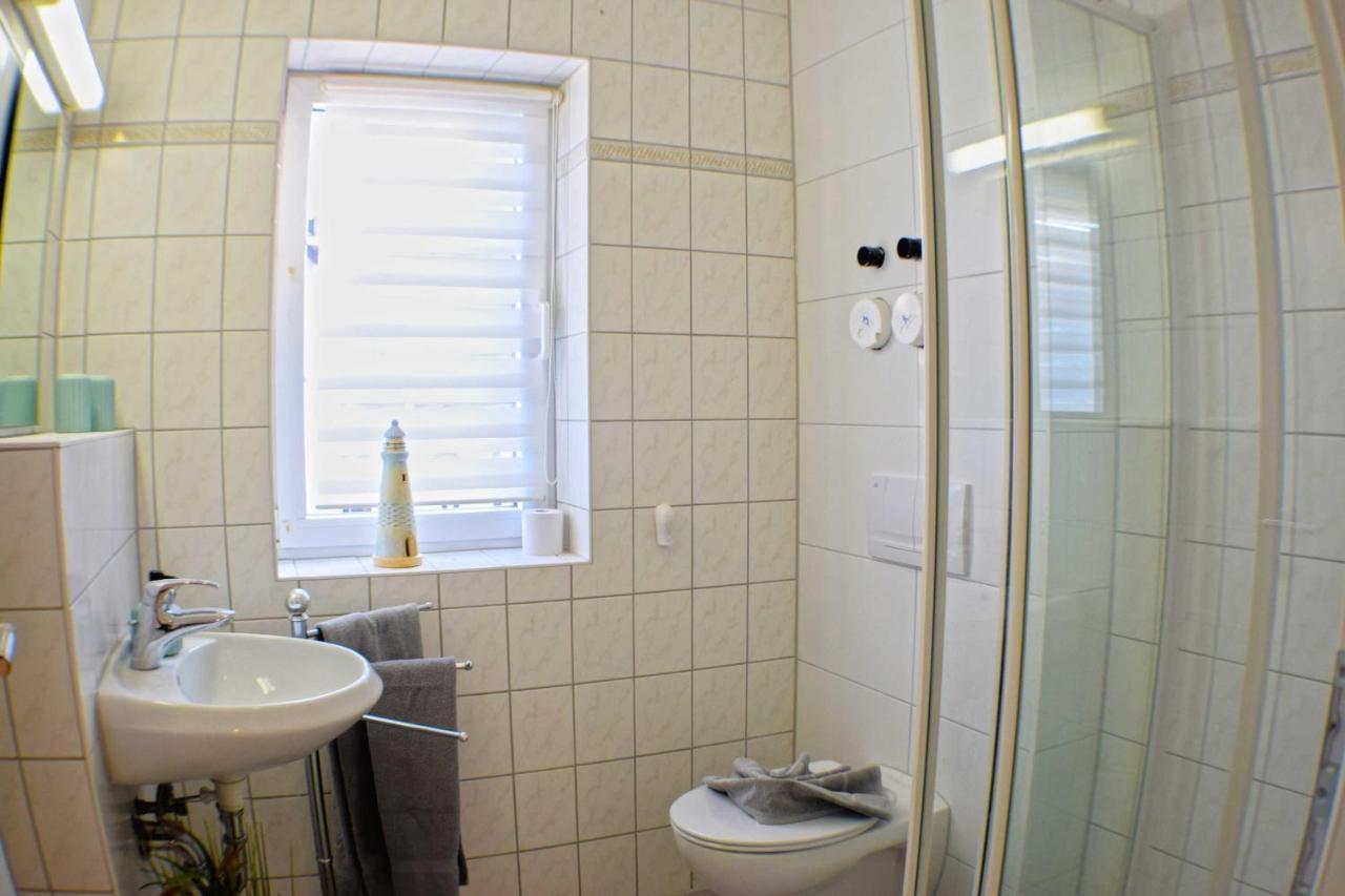 Ferienhaus Ruegenliebe 01 ビンツ 部屋 写真