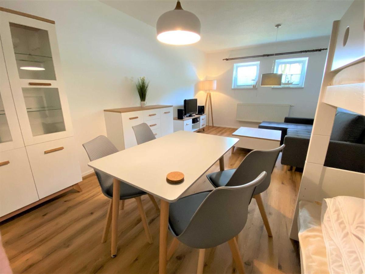 Ferienhaus Ruegenliebe 01 ビンツ エクステリア 写真